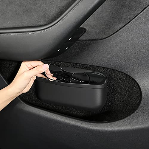 Tesla Model 3 and Y Silicone Storage Box Organizer. Sticks to multiple places.