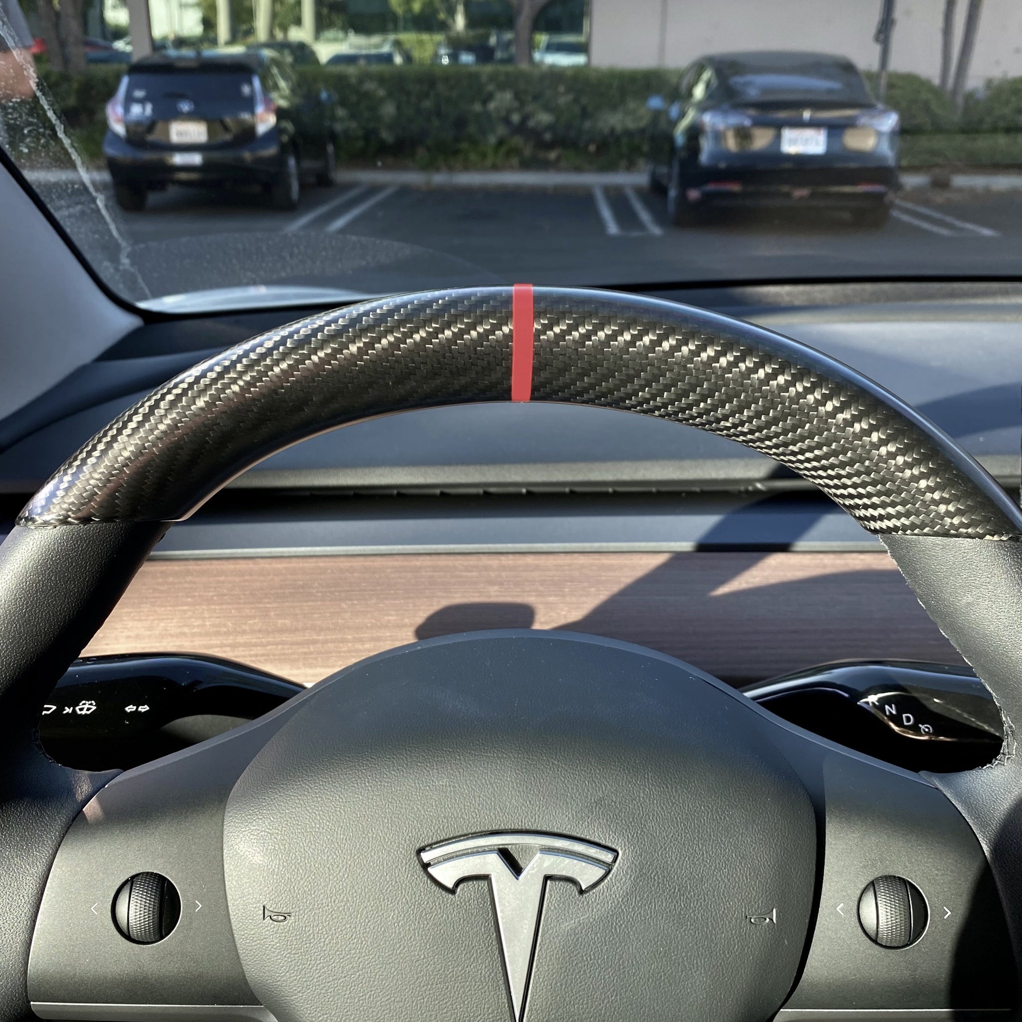 Carbon Fiber Steering Wheel Top Cap for Tesla Model 3 & Y