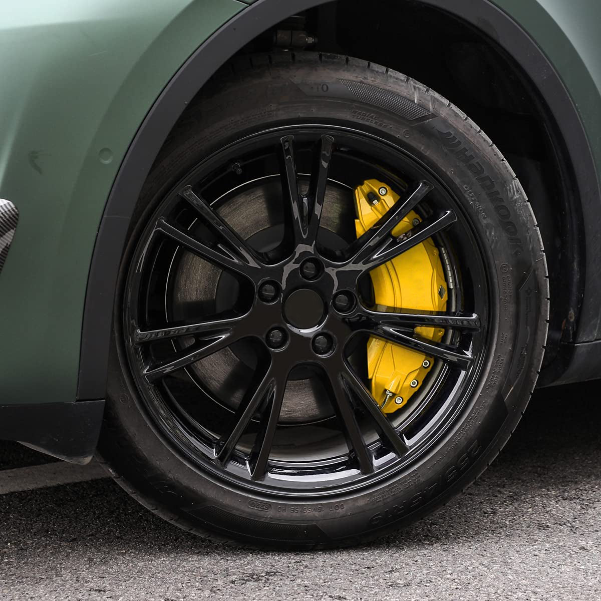 Tesla Model Y Yellow Brake Caliper Covers