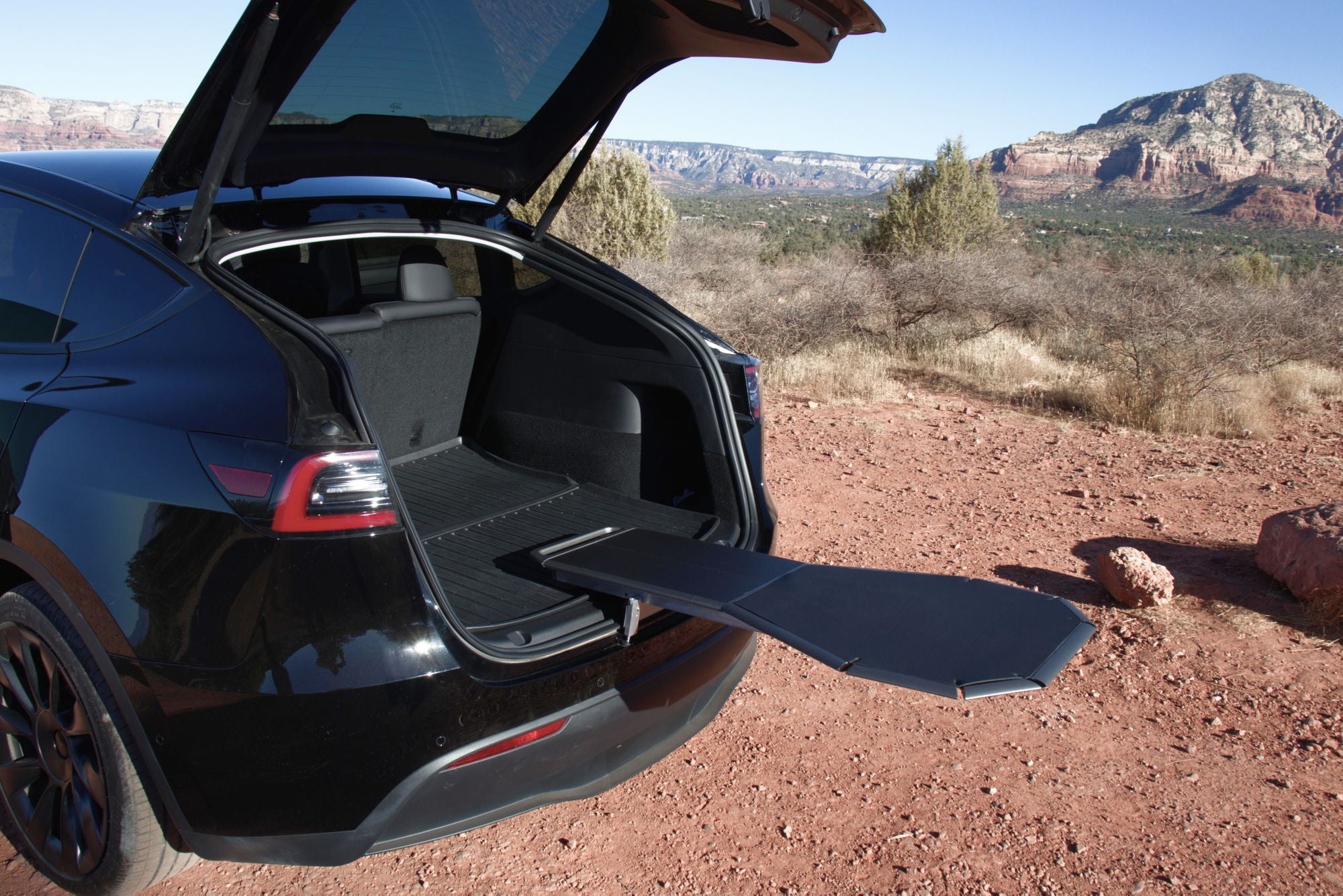 Tailgate Table for Tesla Model S, 3, X, & Y