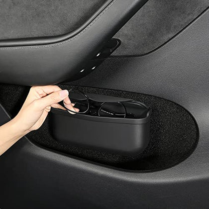 Tesla Model 3 and Y Silicone Storage Box Organizer. Sticks to multiple places.